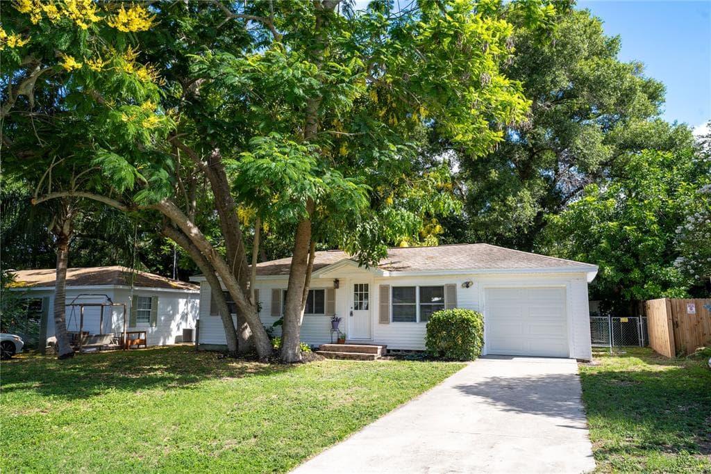 5441 43RD TERRACE N ST PETERSBURG, FL 33709