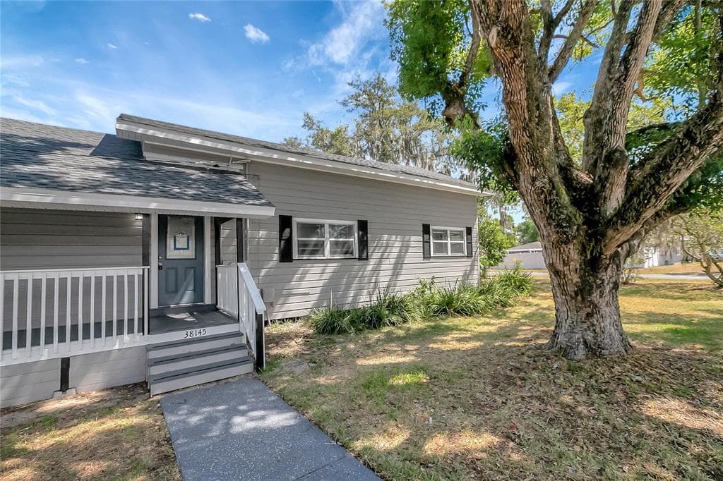 38145 7TH AVENUE ZEPHYRHILLS, FL 33542