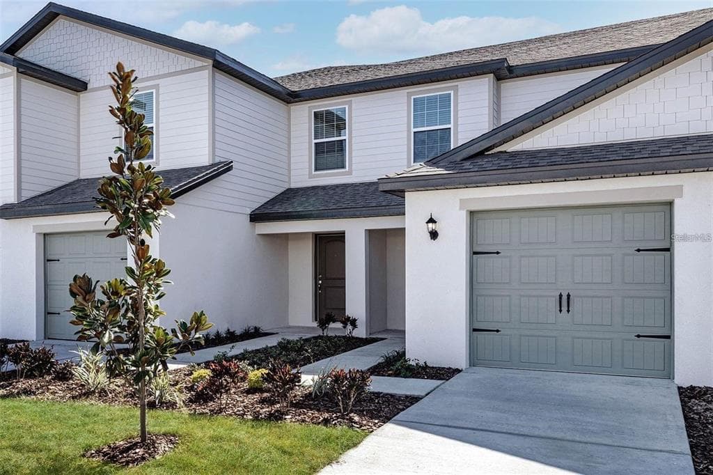 5226 NEW FRIENDSHIP PLACE TAMPA, FL 33619