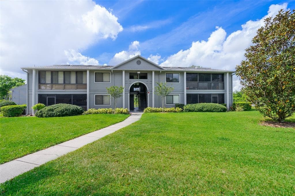 2638 OAK PARK UNIT 101 ORLANDO, FL 32822