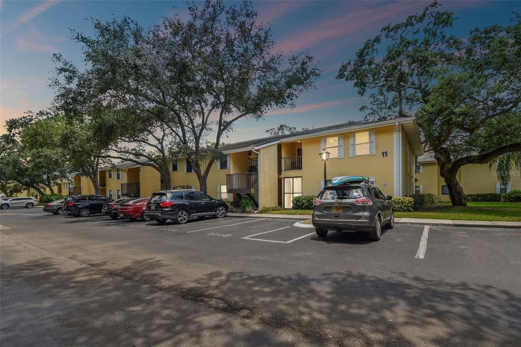 3001 58TH AVENUE S UNIT 1112 ST PETERSBURG, FL 33712