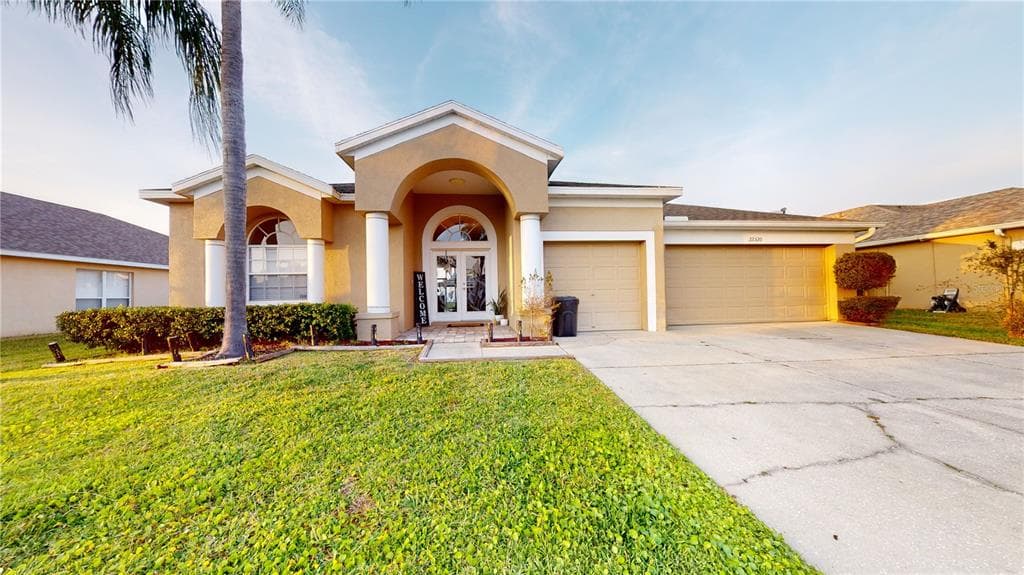 22320 RED JACKET LANE LAND O LAKES, FL 34639