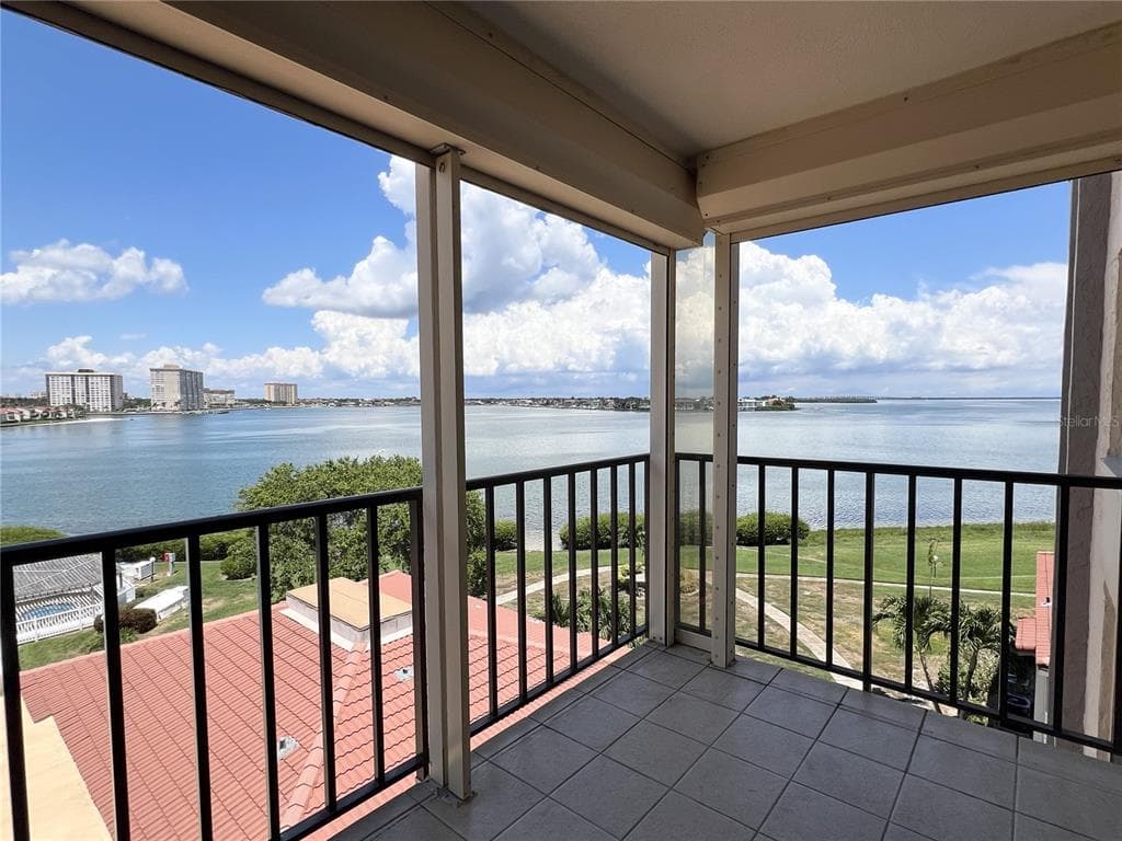 6158 PALMA DEL MAR BOULEVARD S UNIT 507 ST PETERSBURG, FL 33715