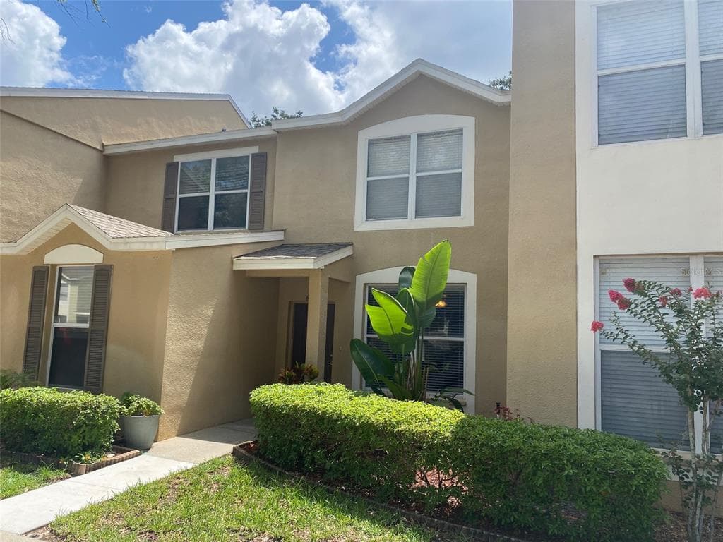 6503 OSPREY LAKE CIRCLE RIVERVIEW, FL 33578