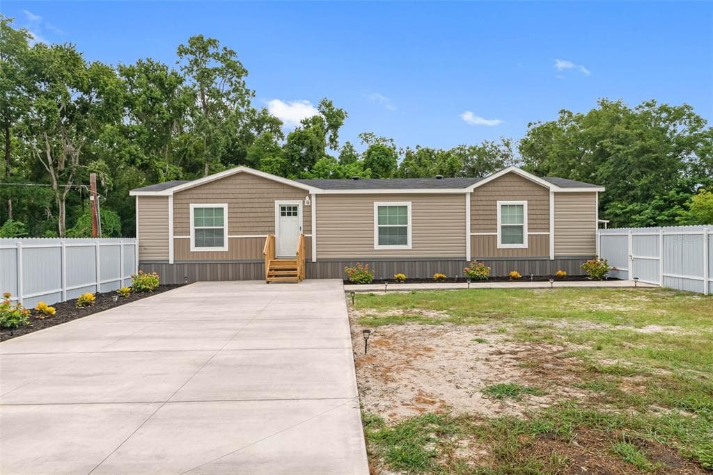 17151 LEMON STREET SPRING HILL, FL 34610