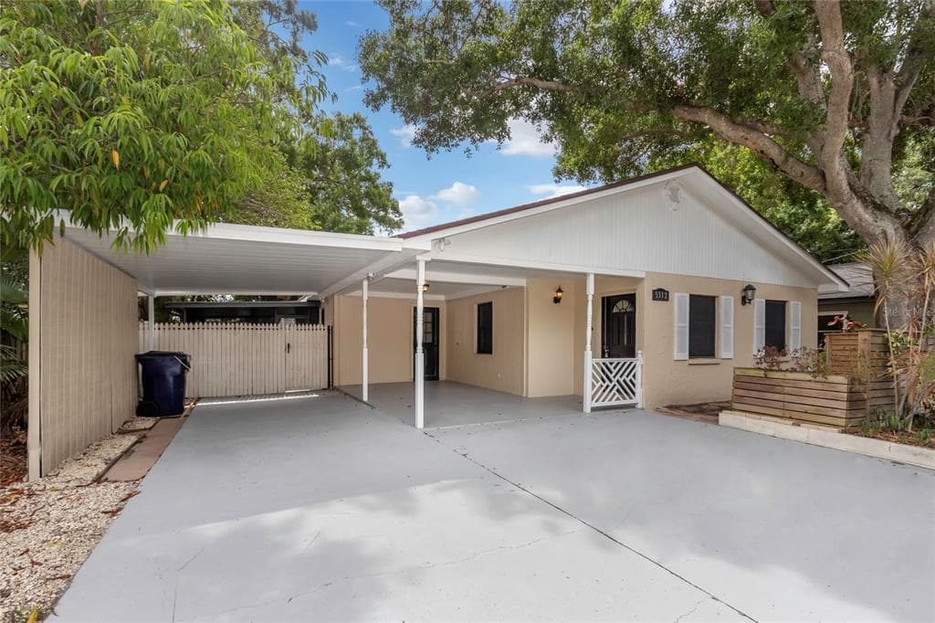 5312 S RUSSELL STREET TAMPA, FL 33611