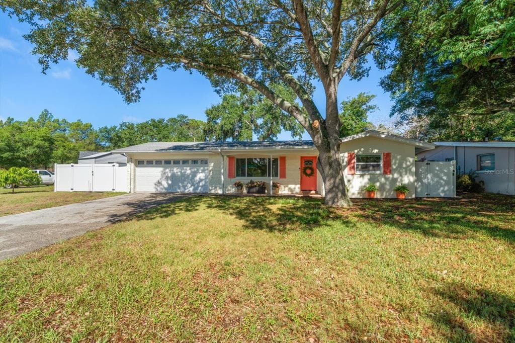 9912 109TH STREET SEMINOLE, FL 33772