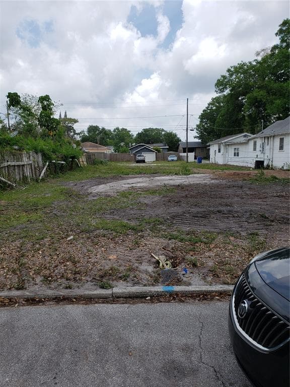 1661 29TH AVENUE N ST PETERSBURG, FL 33713
