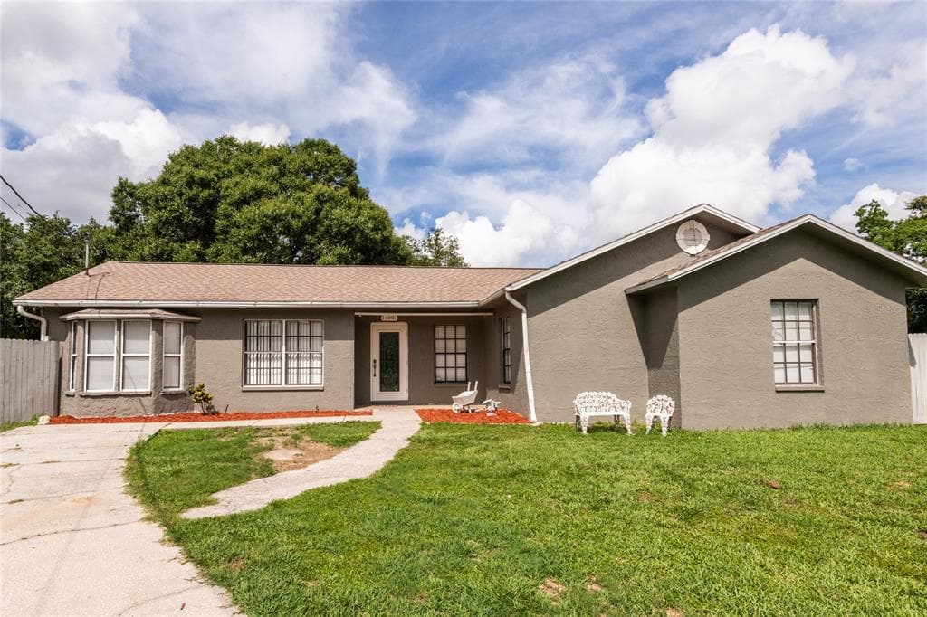 11001 MARIAN LANE RIVERVIEW, FL 33578