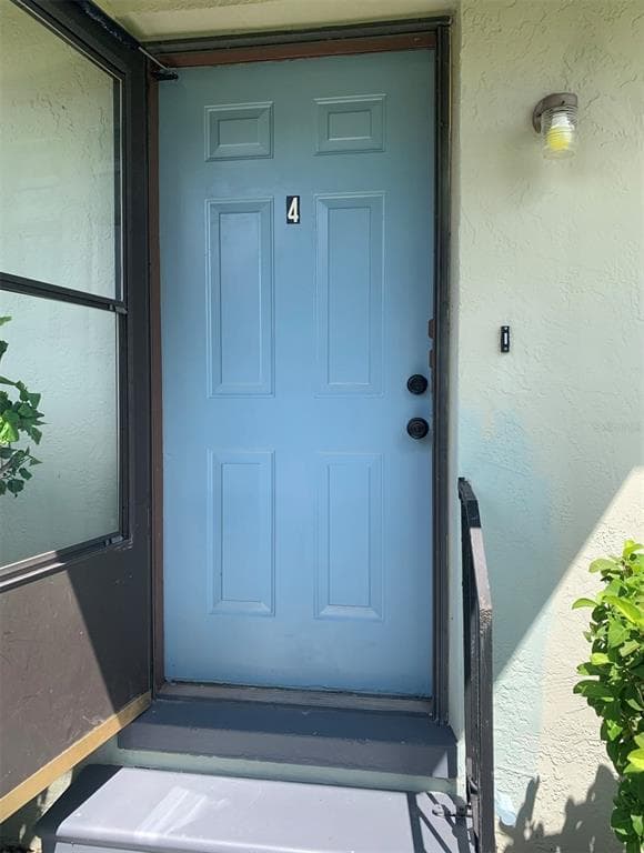 1025 APOLLO BEACH BOULEVARD UNIT 4 APOLLO BEACH, FL 33572