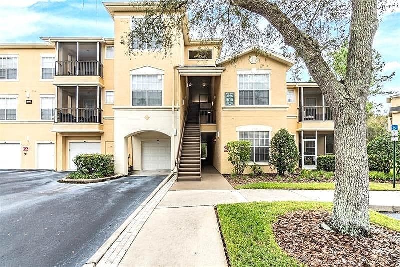 5125 PALM SPRINGS BOULEVARD UNIT 1303 TAMPA, FL 33647