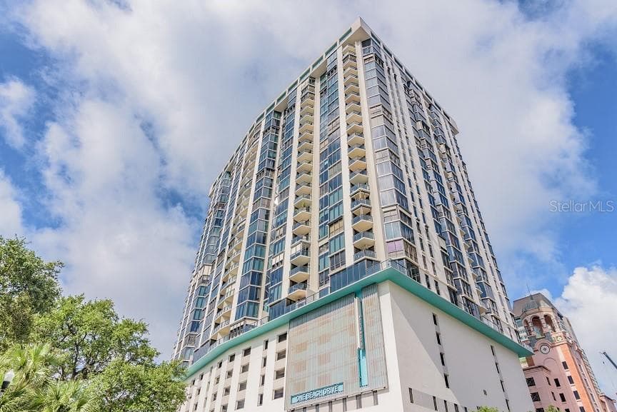 1 BEACH DRIVE SE UNIT 1614 ST PETERSBURG, FL 33701