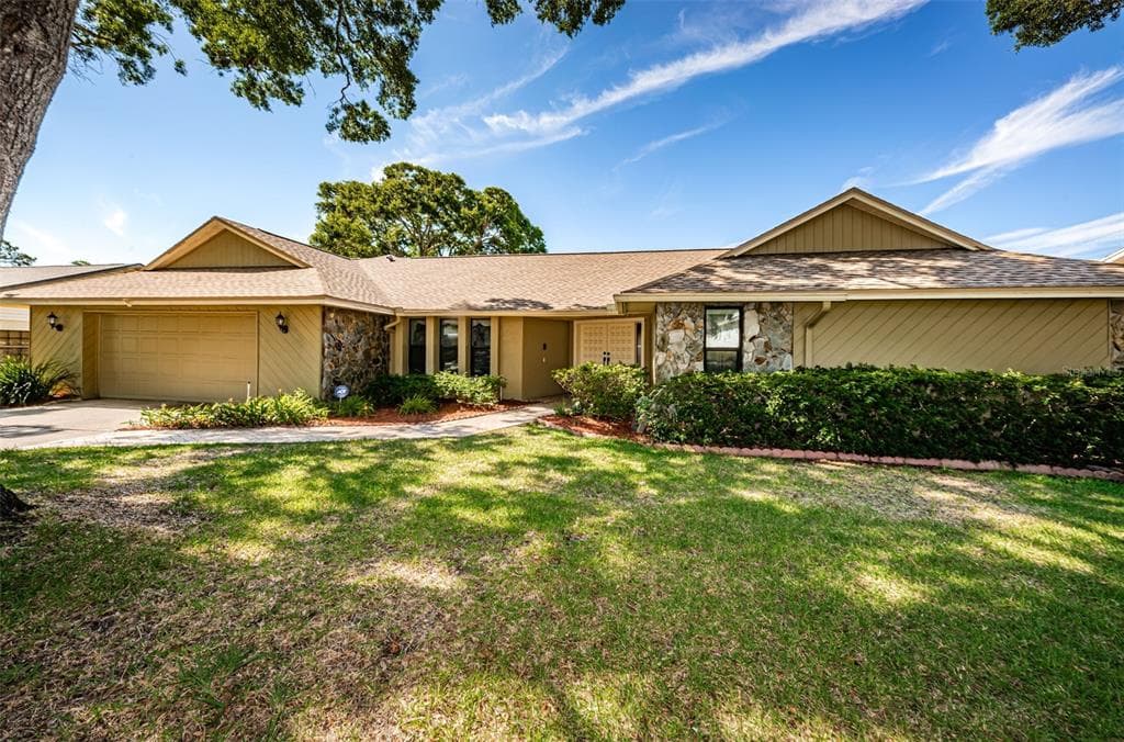 1680 HONEYBEAR LANE DUNEDIN, FL 34698