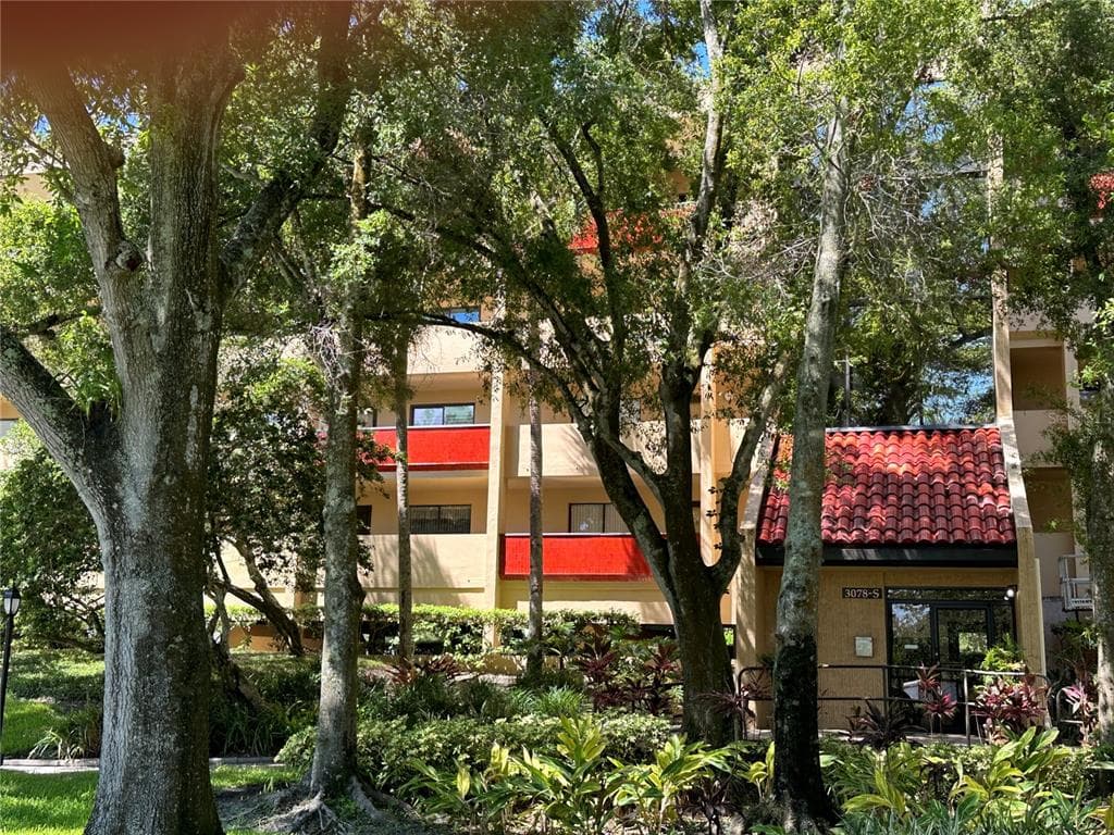 3078 EASTLAND BOULEVARD UNIT 106 CLEARWATER, FL 33761
