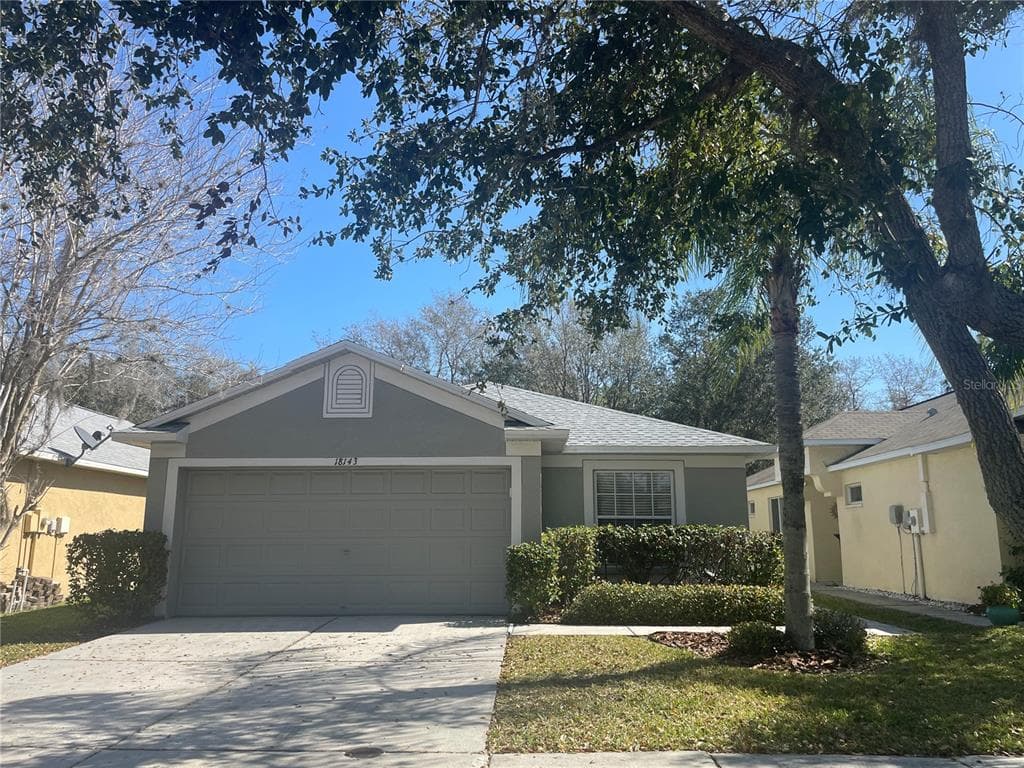18143 PORTSIDE ST TAMPA, FL 33647