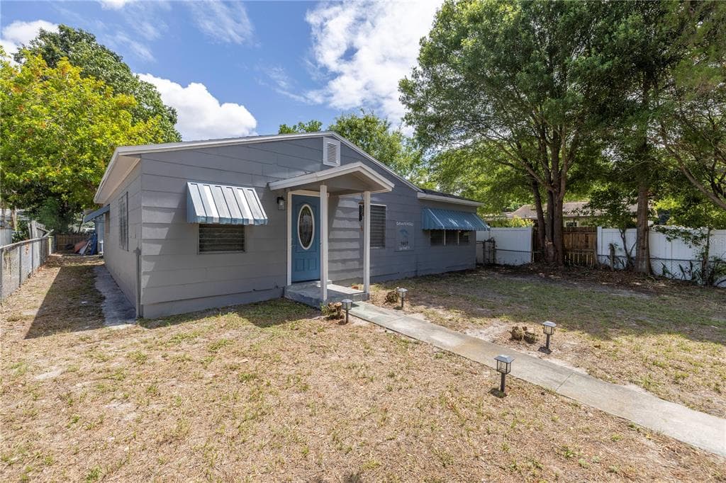 5609 20TH AVENUE S GULFPORT, FL 33707