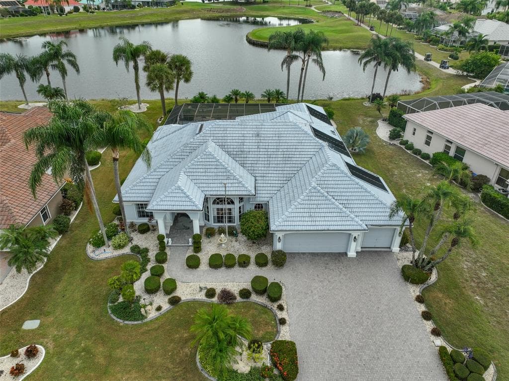 2126 PLATINUM DRIVE SUN CITY CENTER, FL 33573