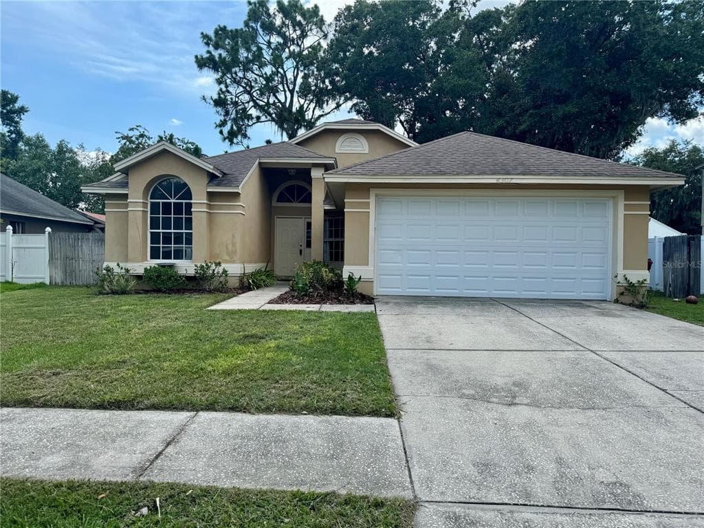 4307 LONGFELLOW DRIVE PLANT CITY, FL 33566
