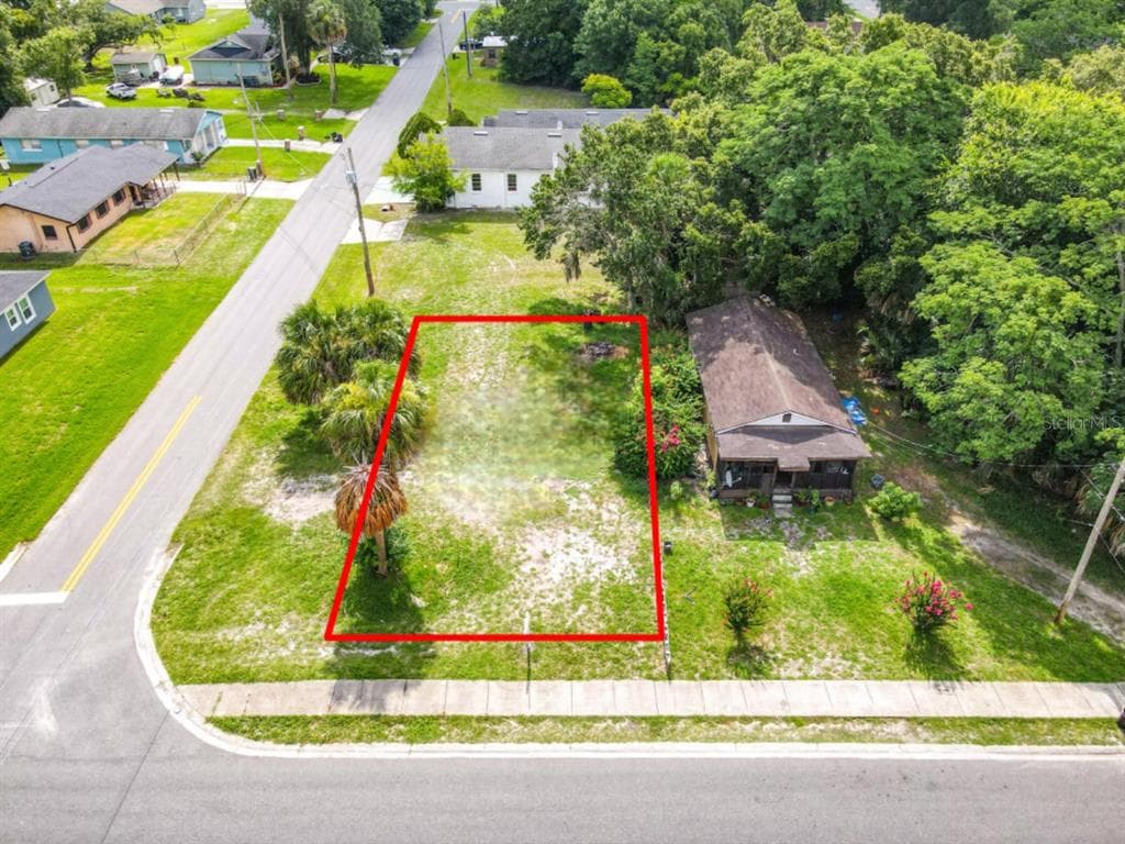 MOTON AVENUE SANFORD, FL 32771