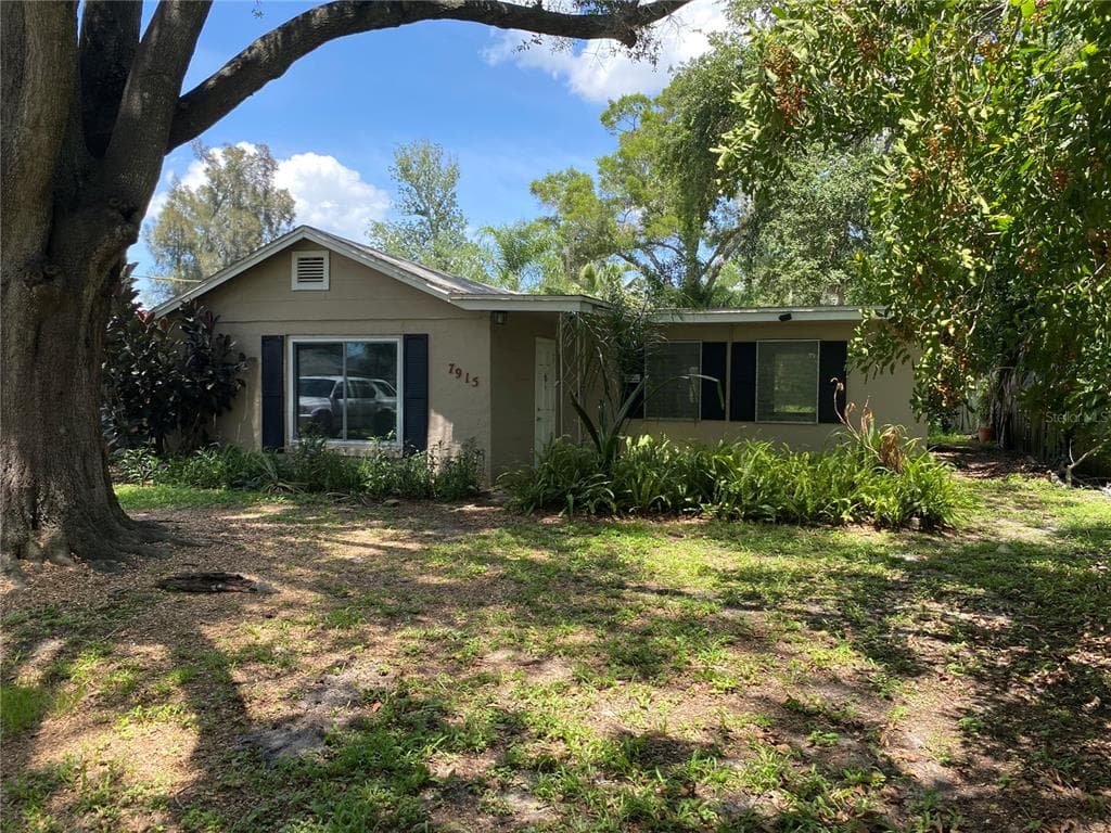 7915 63RD STREET N PINELLAS PARK, FL 33781