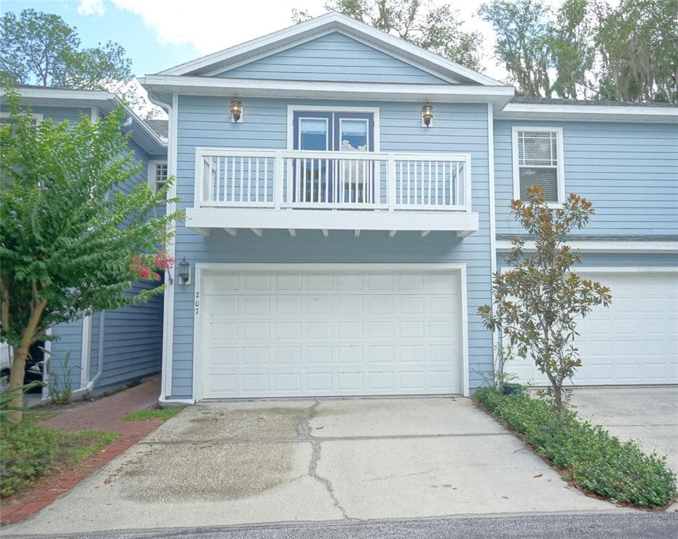 207 ARBOR SHADE COURT BRANDON, FL 33511