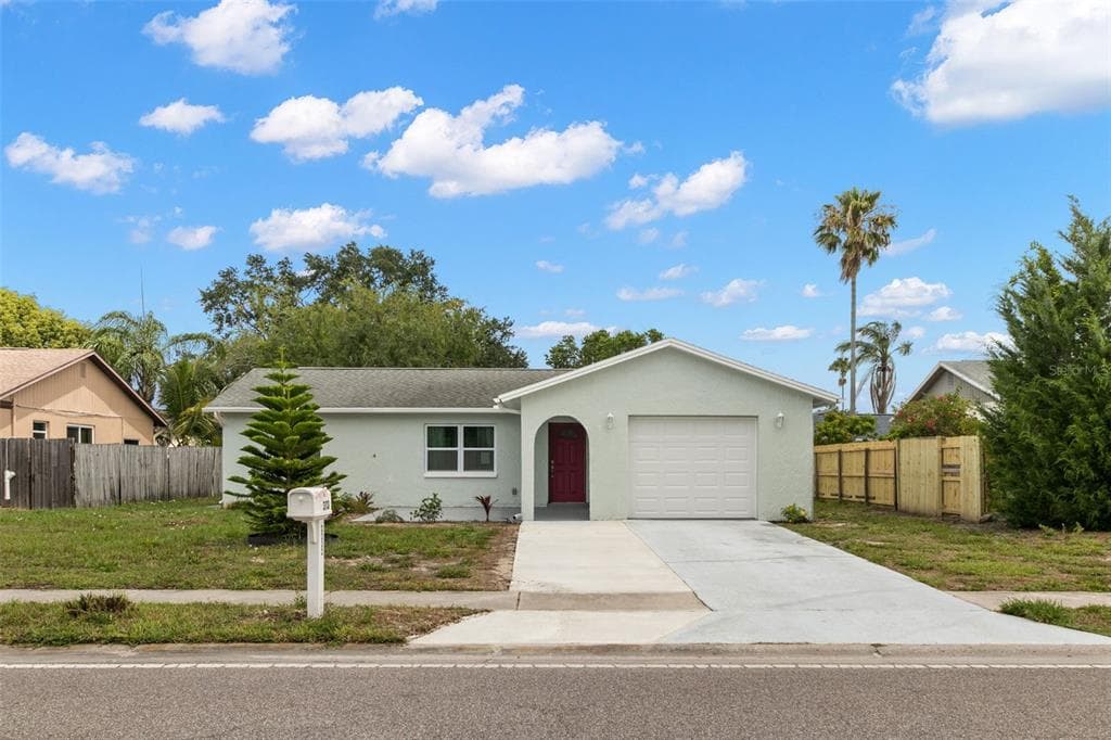 3113 DARLINGTON ROAD HOLIDAY, FL 34691