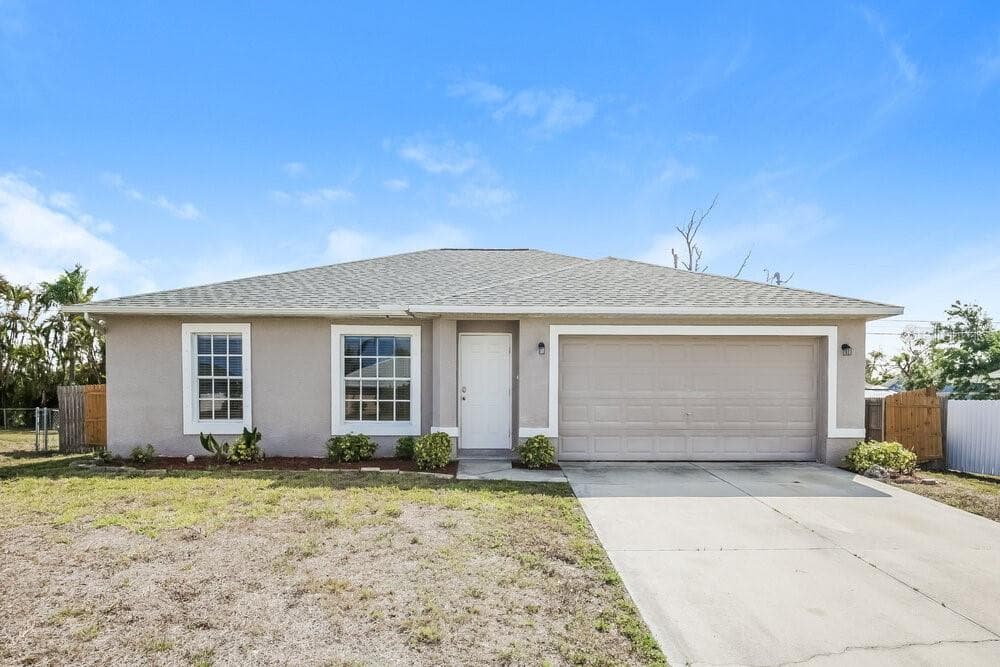 625 SW 10TH PLACE CAPE CORAL, FL 33991