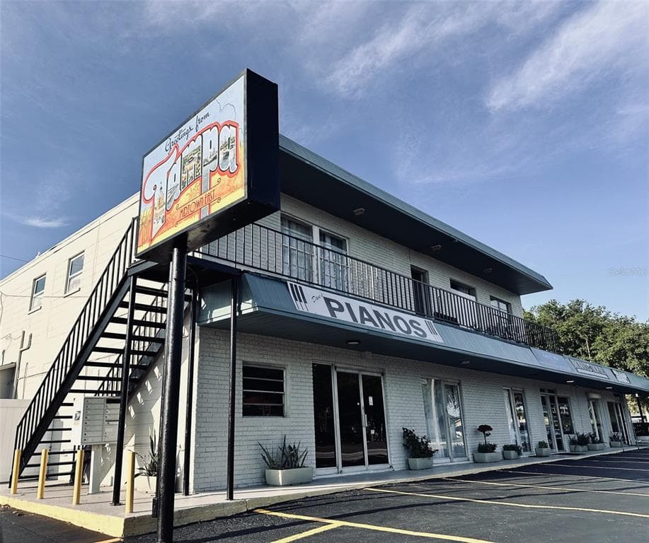 3223 W CYPRESS STREET TAMPA, FL 33607