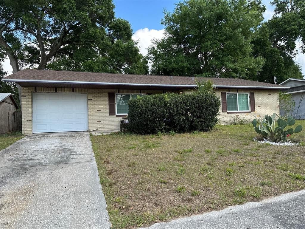 808 CUTLER DRIVE SEFFNER, FL 33584