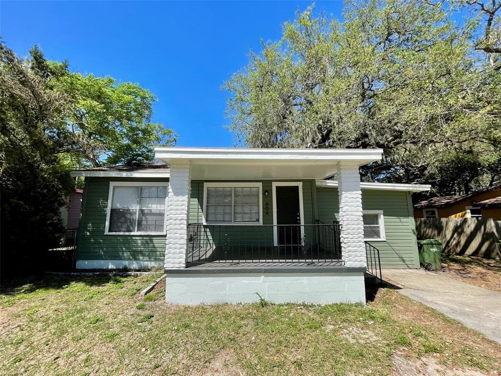 1904 E EMMA STREET TAMPA, FL 33610