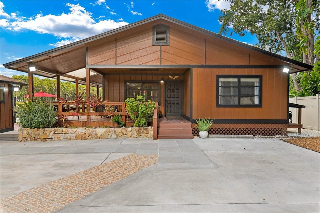 17501 BROWN ROAD ODESSA, FL 33556