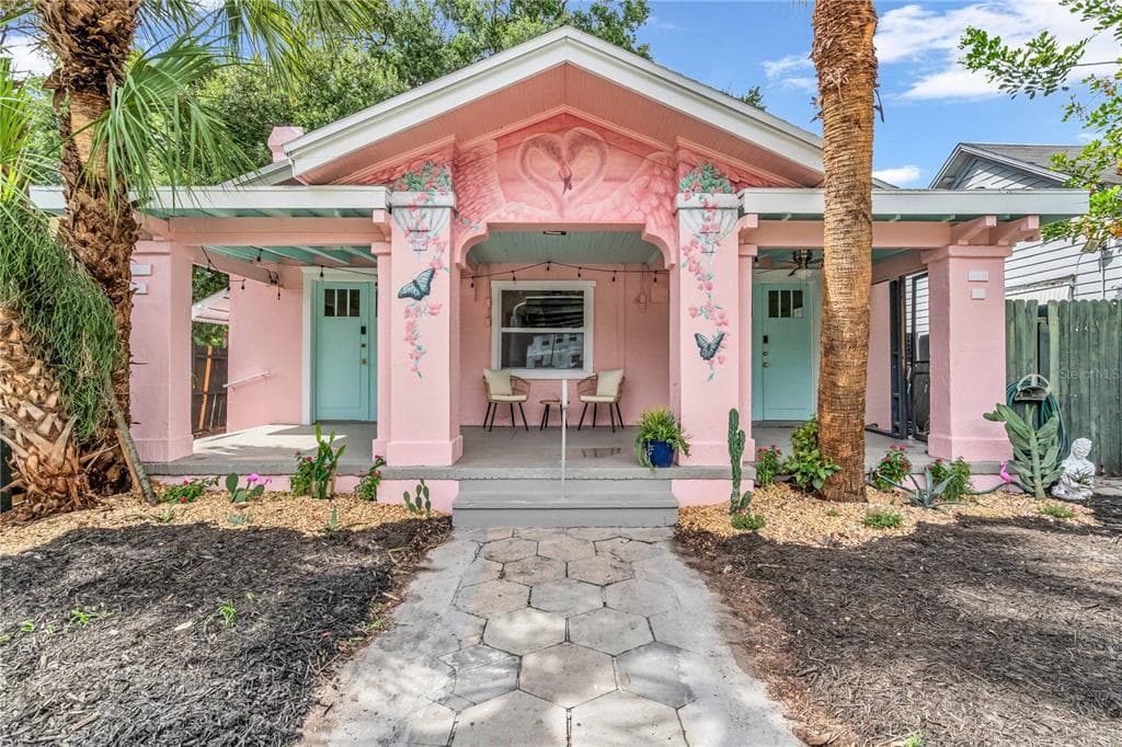751 5TH AVENUE N UNIT A ST PETERSBURG, FL 33701