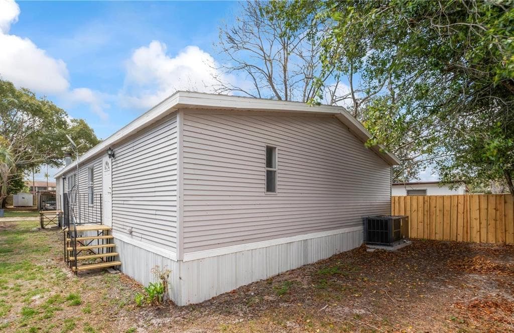 39125 ORIENT AVENUE ZEPHYRHILLS, FL 33542