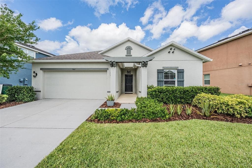 5011 AUTUMN RIDGE DRIVE WESLEY CHAPEL, FL 33545