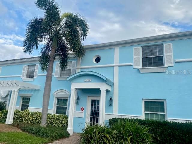 136 POMPANO DRIVE SE UNIT D ST PETERSBURG, FL 33705