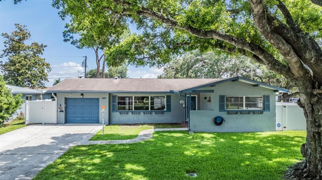 3493 KEENE PARK DRIVE LARGO, FL 33771