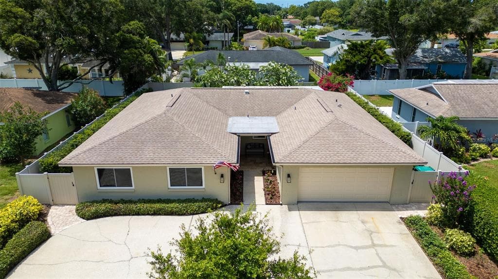 12056 97TH AVENUE SEMINOLE, FL 33772