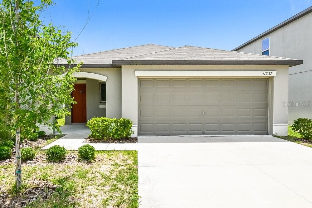 11237 RILEY PINES CIRCLE GIBSONTON, FL 33534