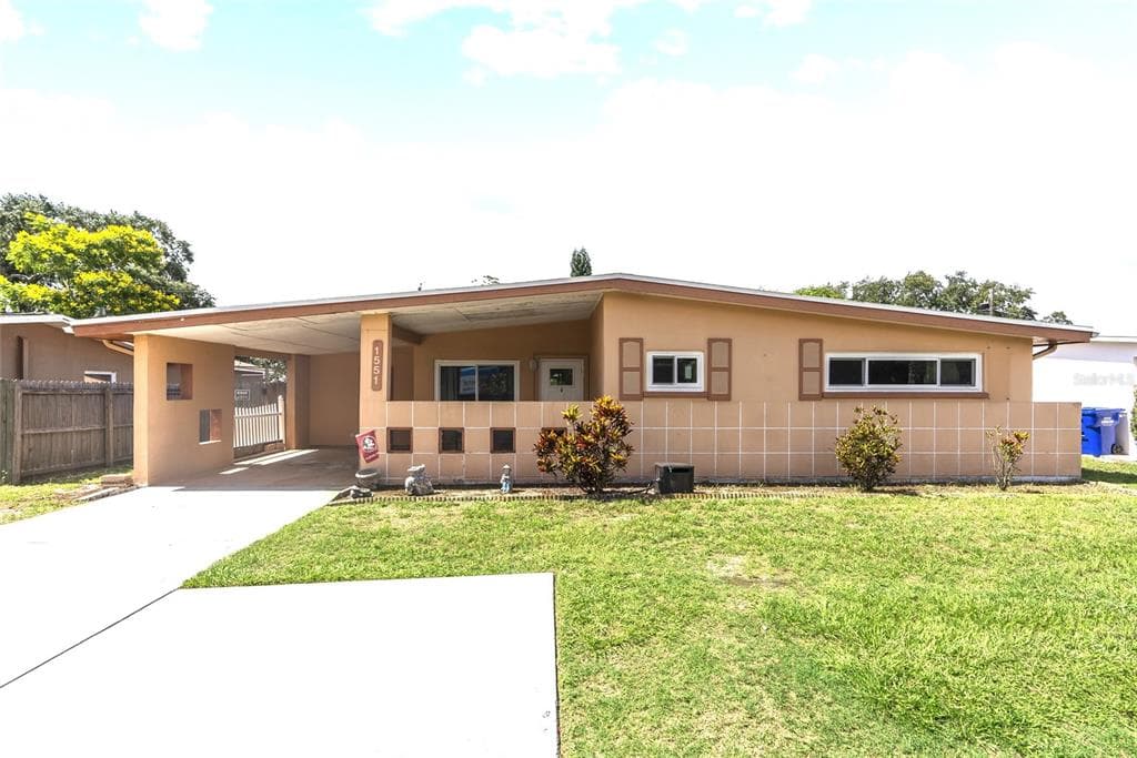 1551 BELLEAIR ROAD CLEARWATER, FL 33756