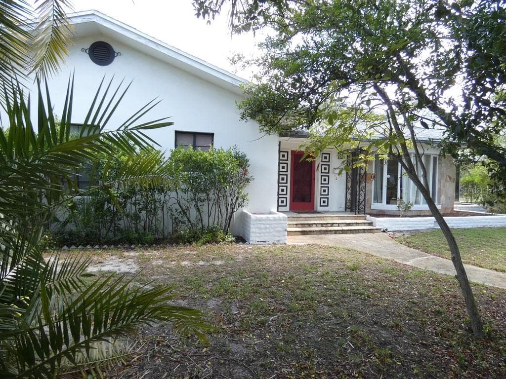 1632 CLEVELAND STREET CLEARWATER, FL 33755
