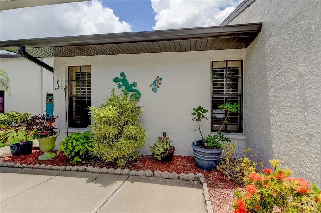 1500 HEATHER RIDGE BOULEVARD UNIT 101 DUNEDIN, FL 34698