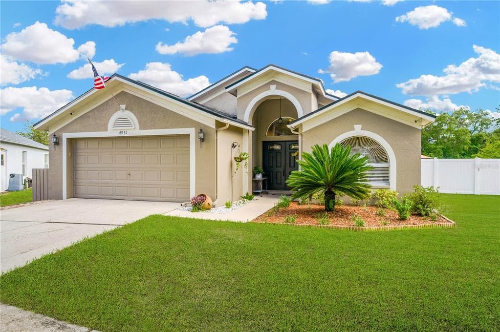 4931 COPPER CANYON BOULEVARD VALRICO, FL 33594