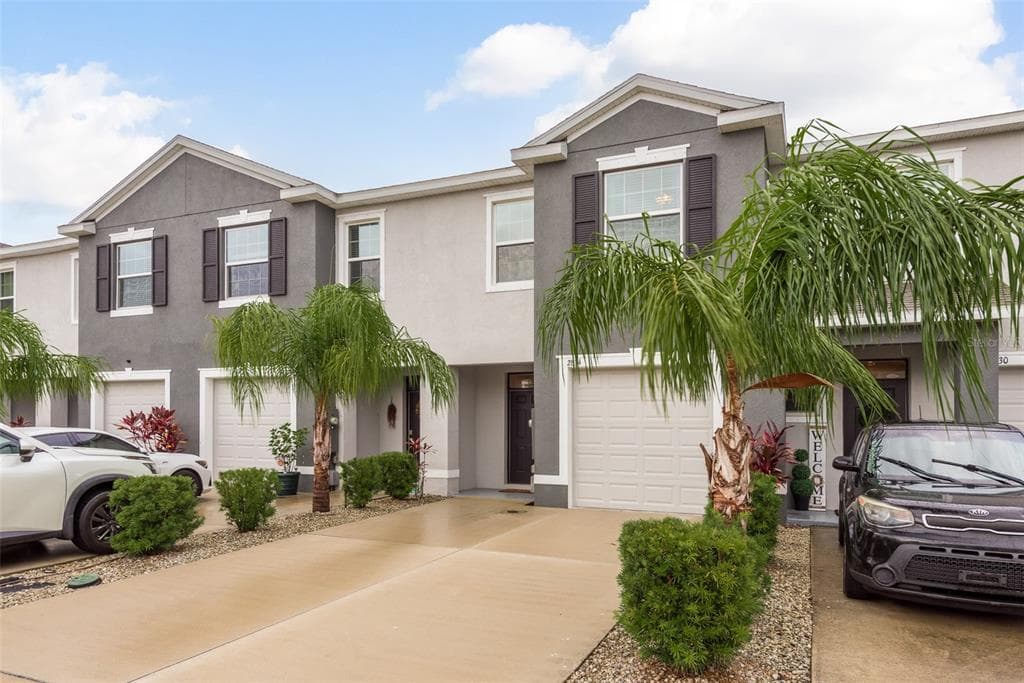 2834 SUNCOAST BLEND DRIVE ODESSA, FL 33556