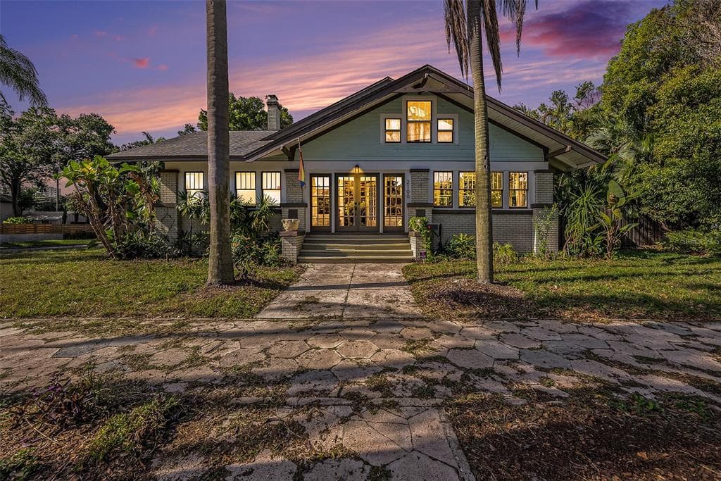 2100 2ND AVENUE N ST PETERSBURG, FL 33713