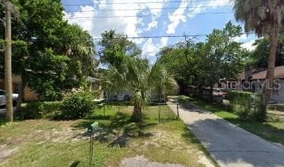 8721 N 13TH STREET TAMPA, FL 33604
