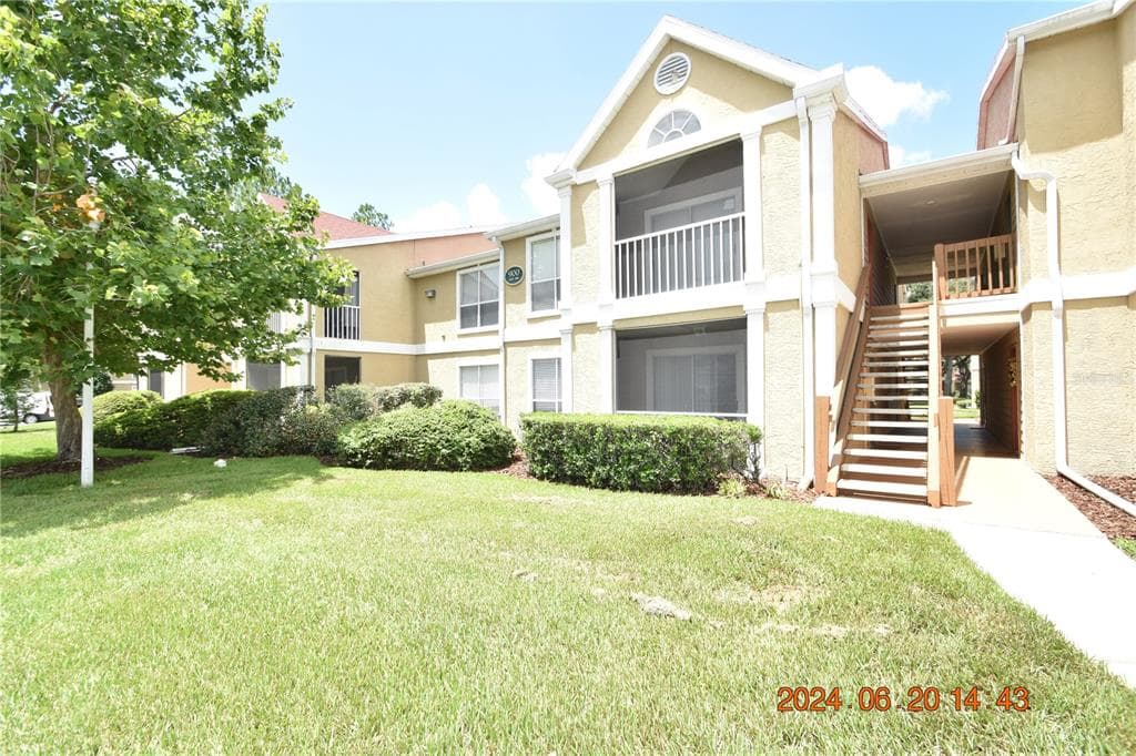 9481 HIGHLAND OAK DRIVE UNIT 909 TAMPA, FL 33647