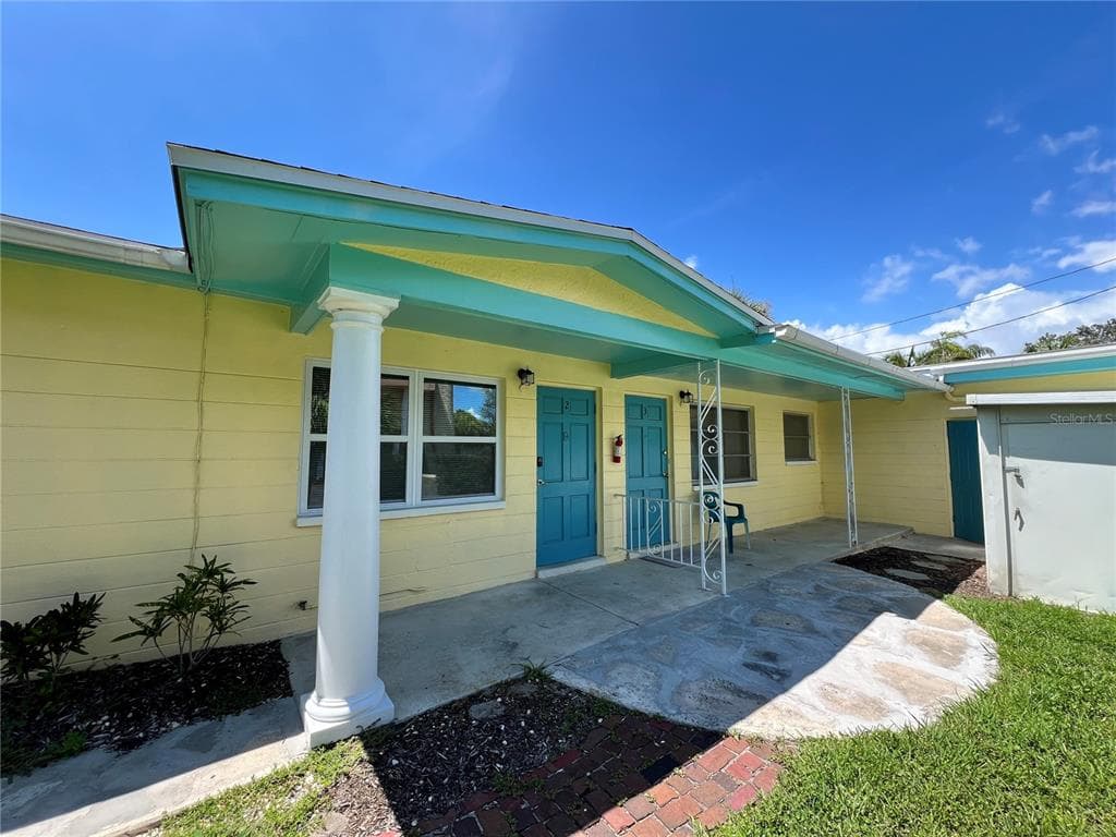 7057 SUNSET DRIVE S UNIT 2 SOUTH PASADENA, FL 33707
