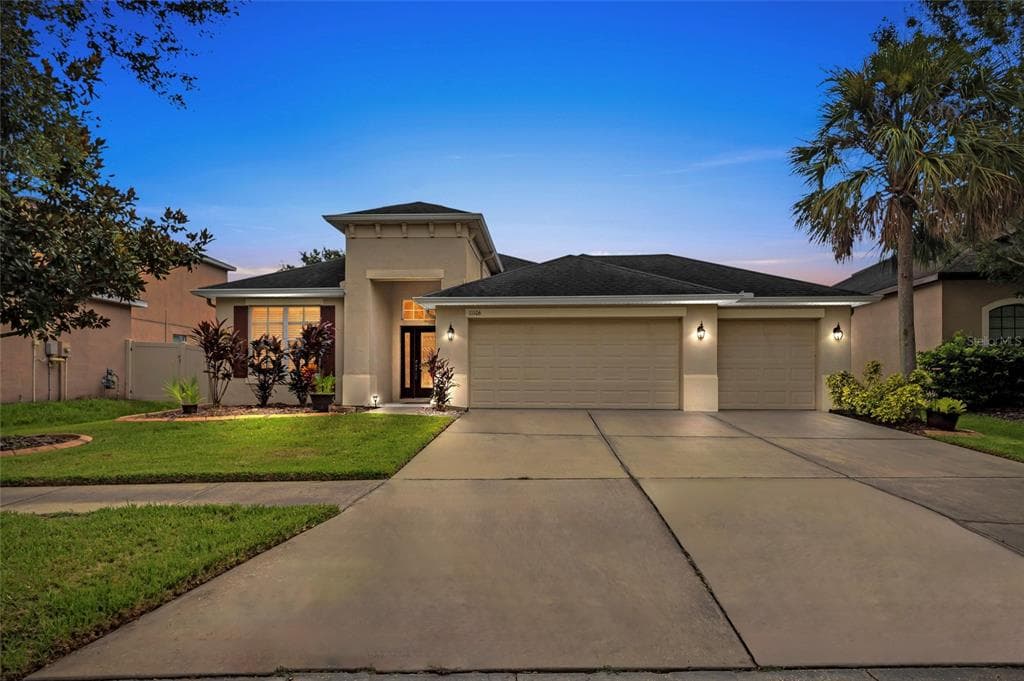 11106 FOSTER CARRIAGE ROAD LITHIA, FL 33547