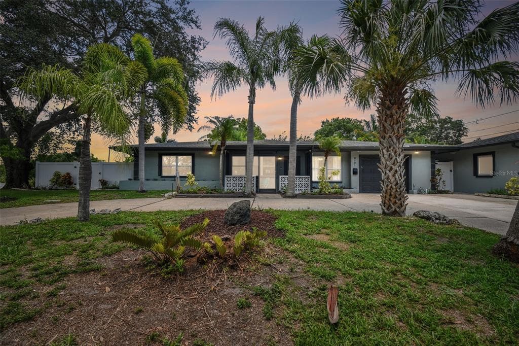4191 WALNUT STREET NE ST PETERSBURG, FL 33703