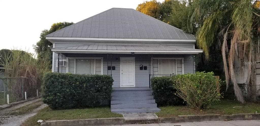 409 E FLORIBRASKA AVENUE UNIT C TAMPA, FL 33603